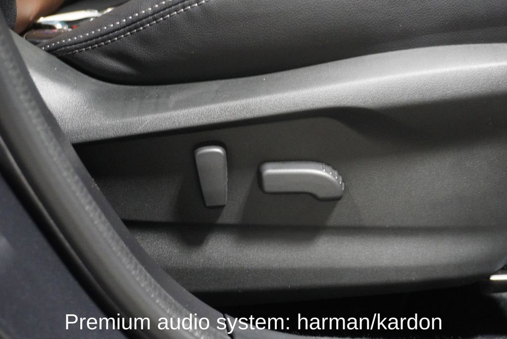 Used 2023 Subaru Forester Touring w/ Popular Package #2 image 5