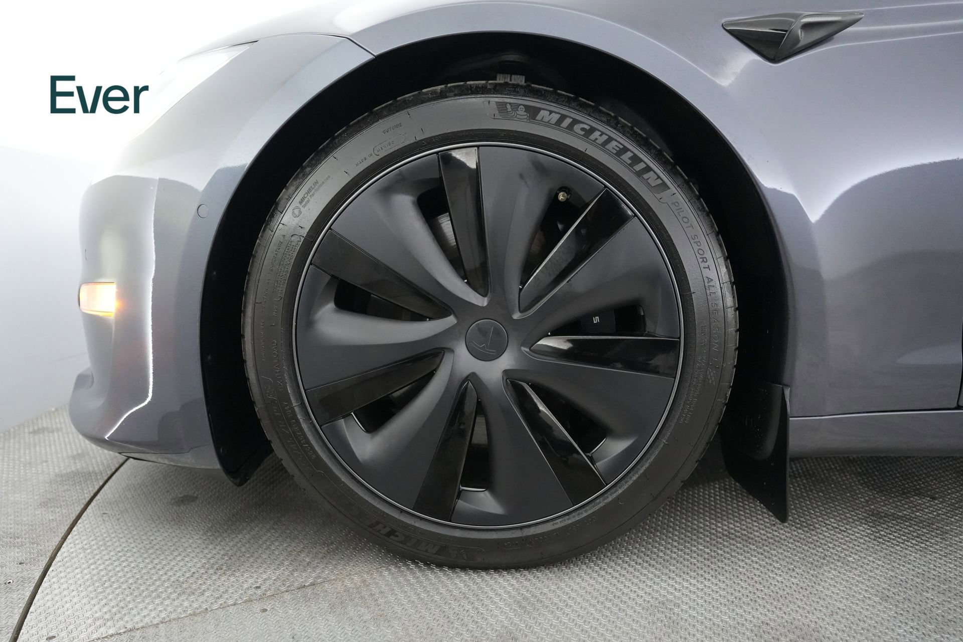 Used 2023 Tesla Model S Standard Range AWD/4WD image 19