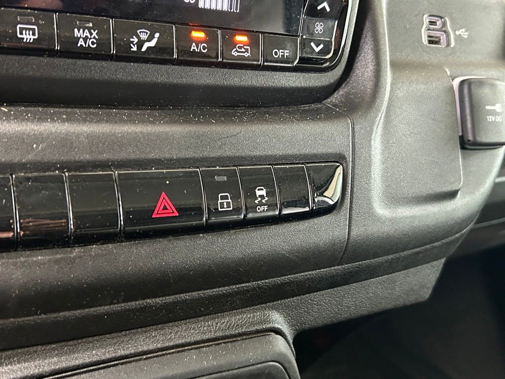 Used 2023 RAM ProMaster 2500 image 27