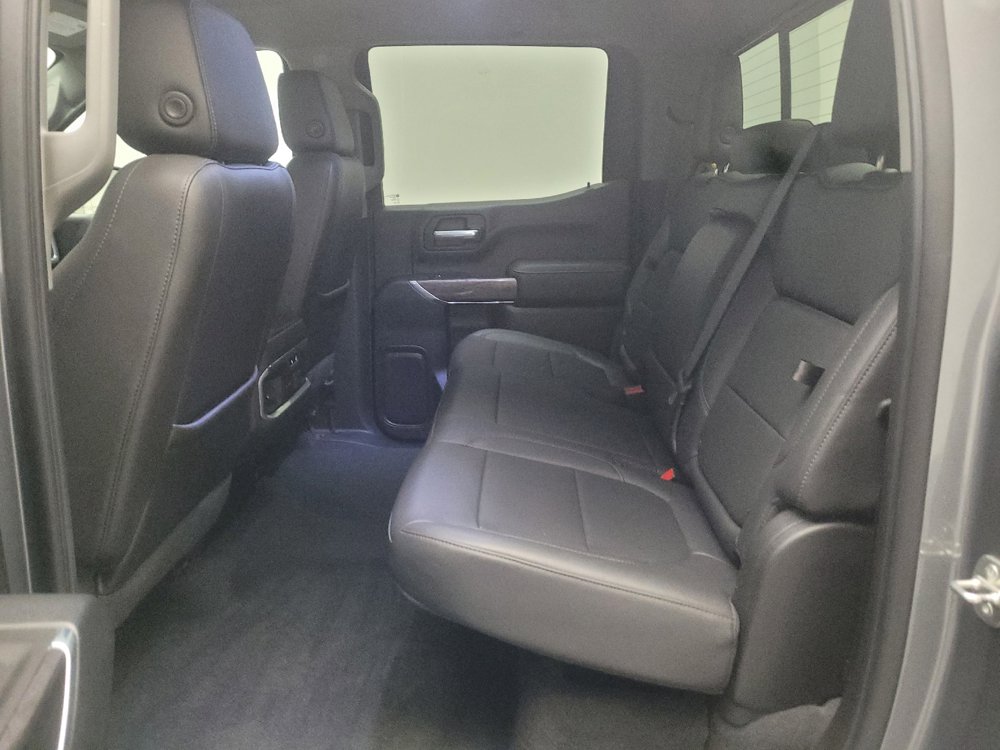 Used 2021 Chevrolet Silverado 1500 LTZ AWD/4WD image 18