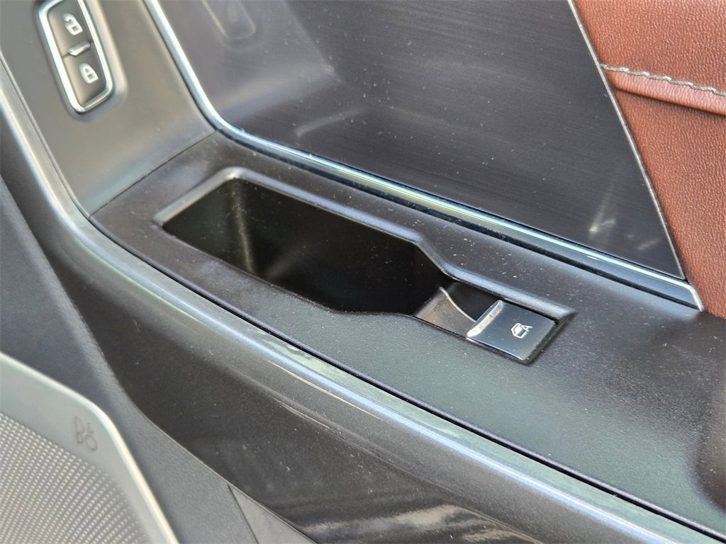 Used 2023 Ford F150 Lariat w/ Equipment Group 502A High image 28