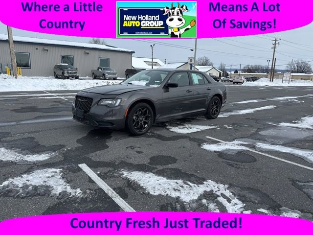 Certified 2022 Chrysler 300 Touring w/ Sport Appearance Package