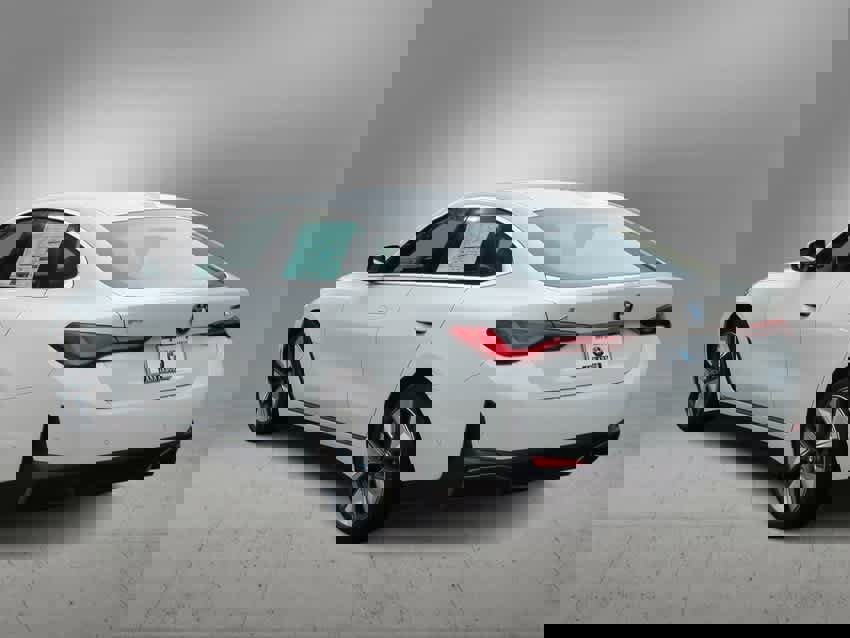 Used 2025 BMW i4 xDrive40i w/ Premium Package image 6