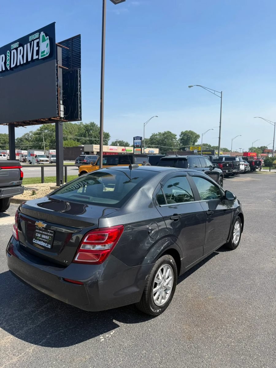 Used 2019 Chevrolet Sonic LT FWD image 5