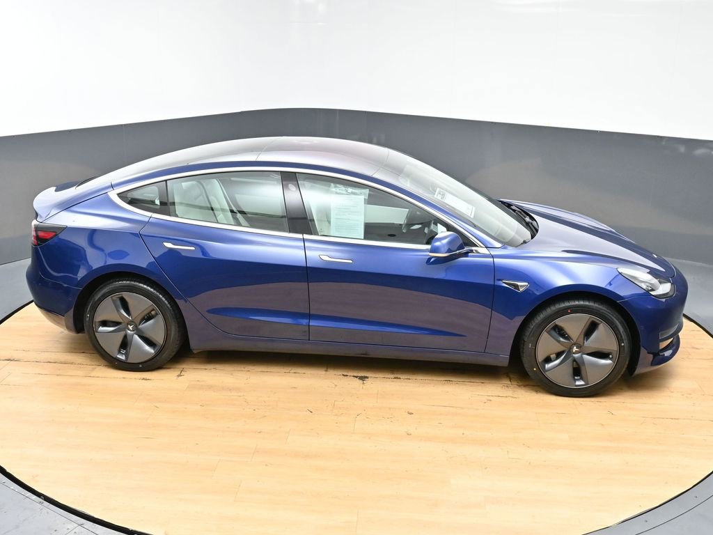Used 2019 Tesla Model 3 Standard Range Plus image 51