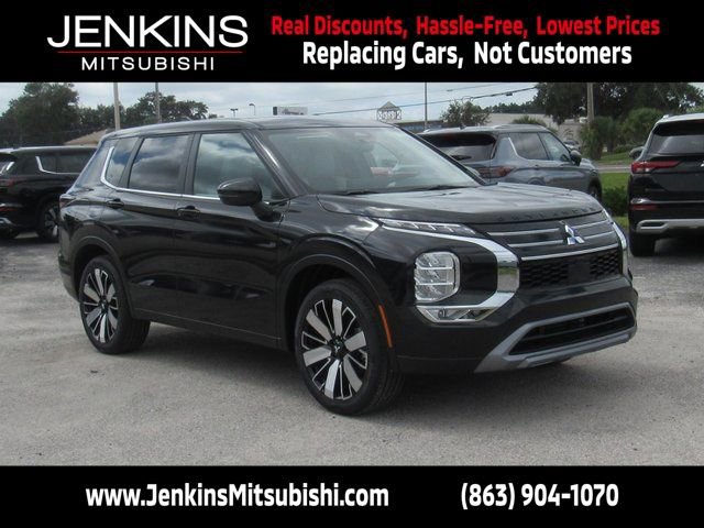 New 2025 Mitsubishi Outlander SE