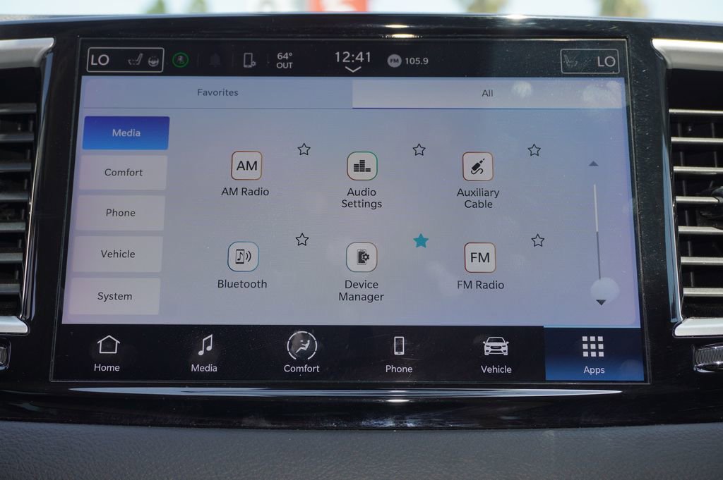 Used 2024 Chrysler Pacifica Touring-L FWD image 18