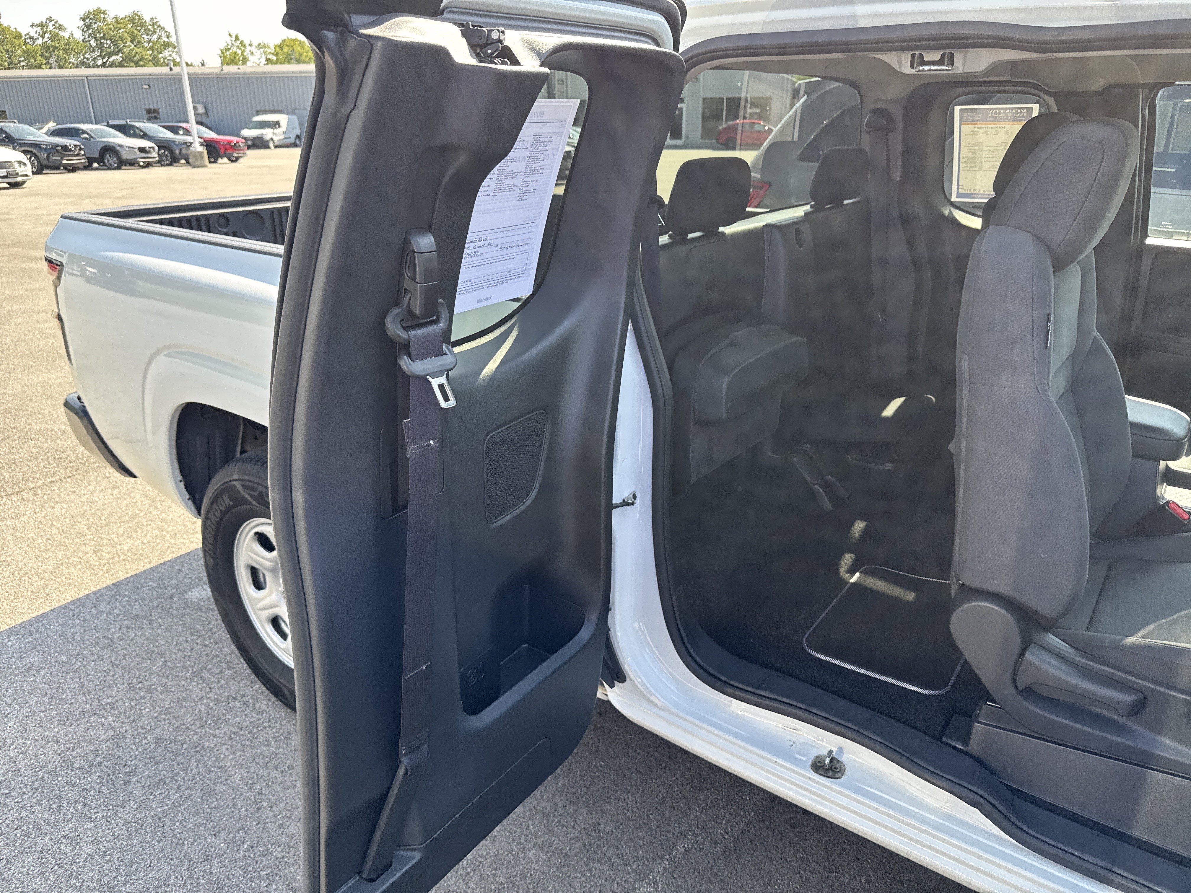 Used 2024 Nissan Frontier S w/ S Utility Package image 50