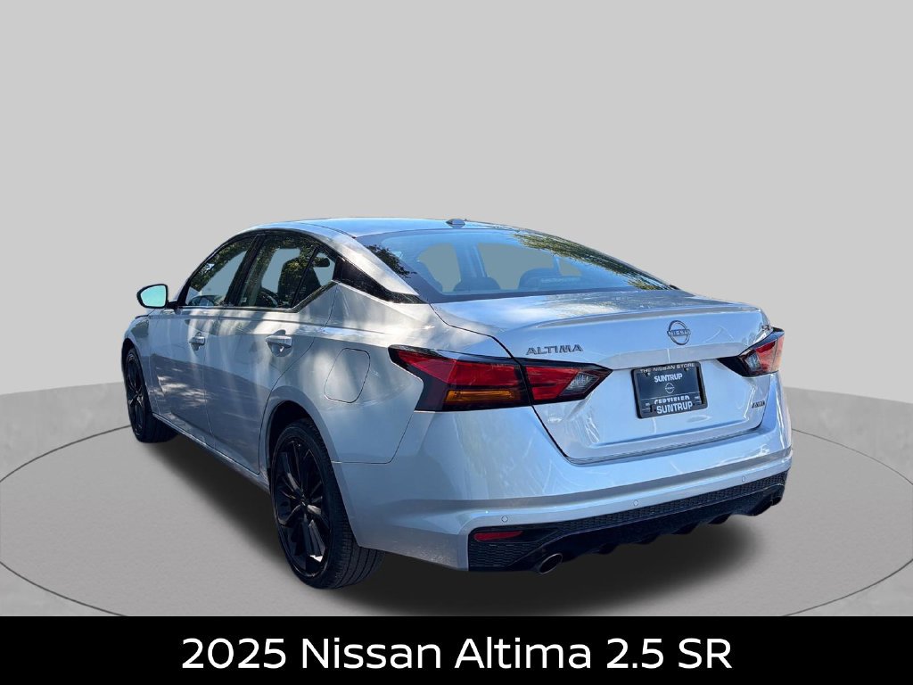 Certified 2025 Nissan Altima 2.5 SR AWD/4WD image 3