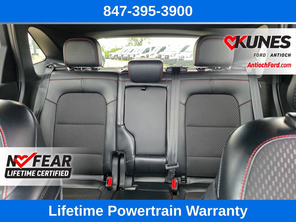 Certified 2025 Ford Escape ST-Line AWD/4WD image 30