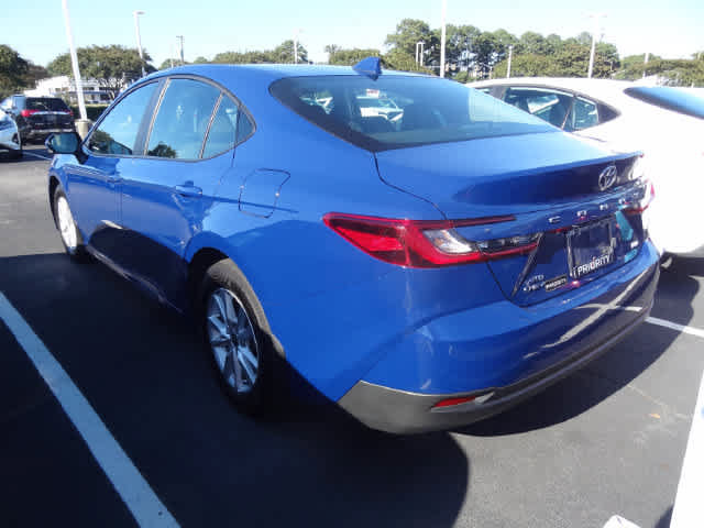 Used 2026 Toyota Camry LE AWD/4WD image 5