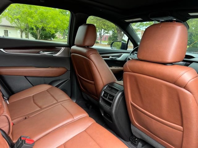 Used 2020 Cadillac XT5 Premium Luxury FWD image 19