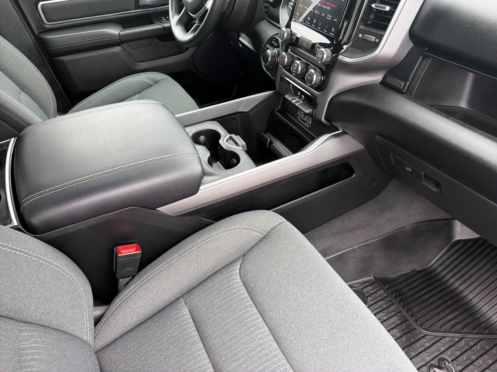 Used 2021 RAM 1500 Big Horn AWD/4WD image 16
