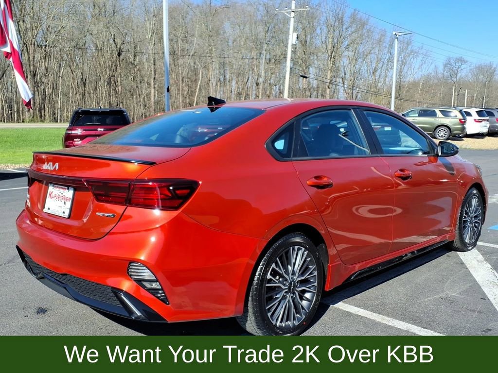 Used 2022 Kia Forte GT-Line w/ GT-Line Premium Package image 4
