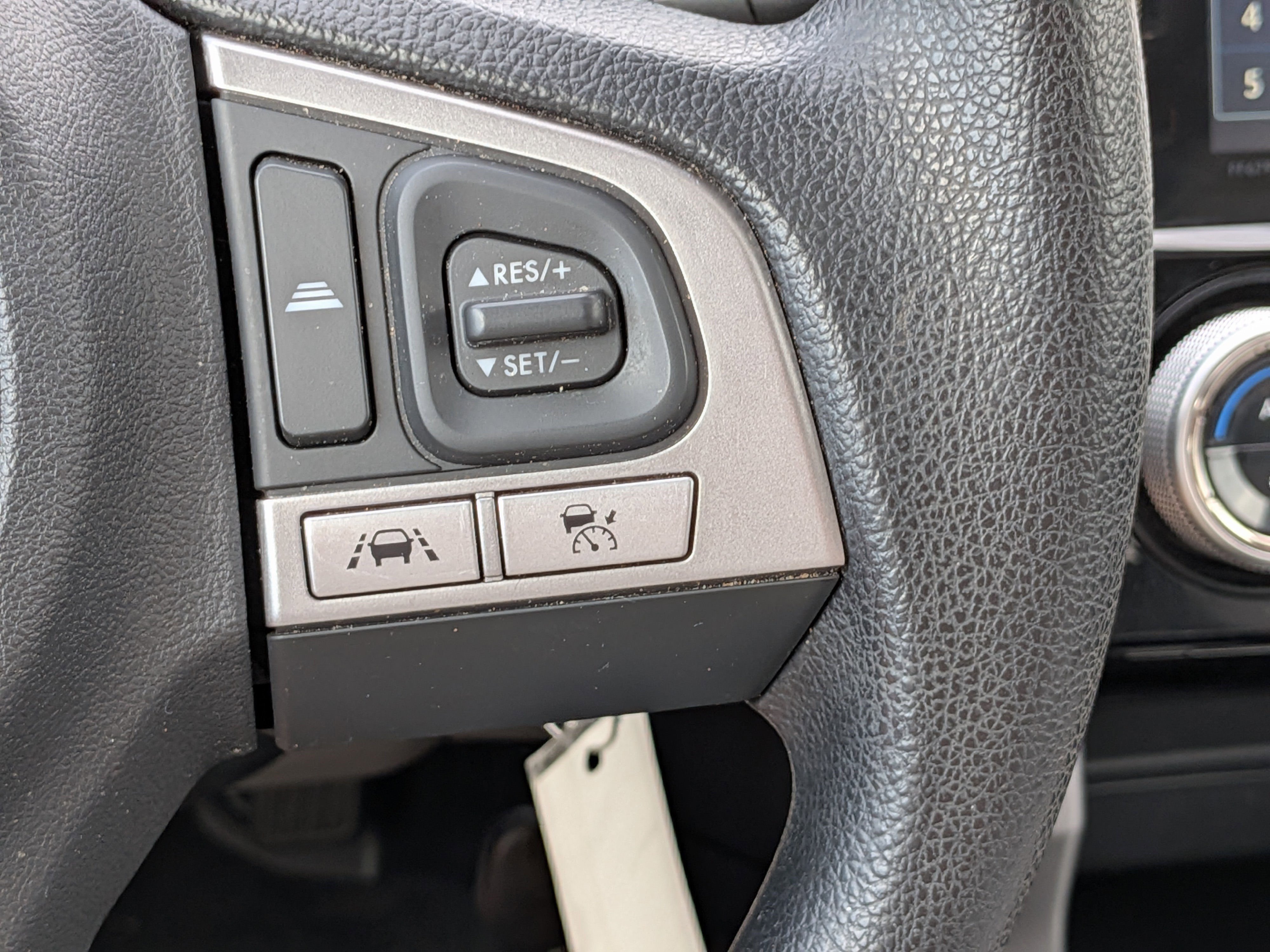 Used 2018 Subaru Forester 2.5i Premium image 25