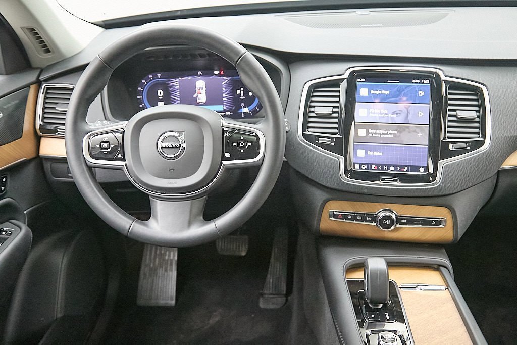 Certified 2023 Volvo XC90 B6 Plus w/ Protection Package Premier image 25