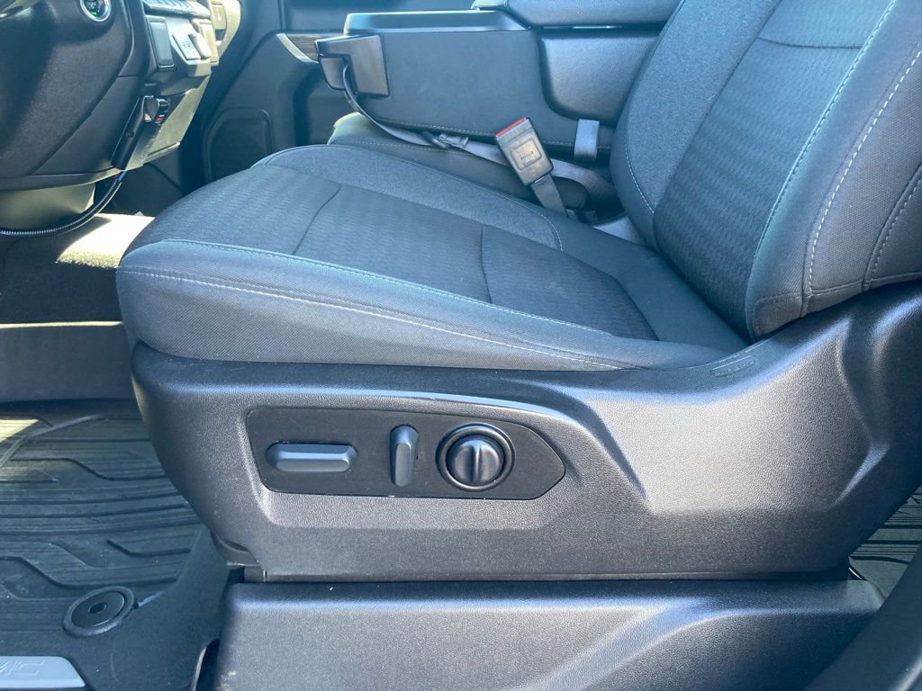 Used 2022 GMC Sierra 1500 SLE image 25