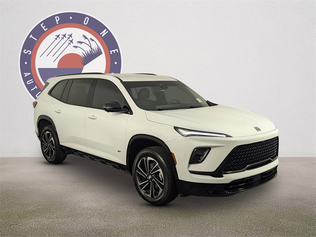 Used 2025 Buick Enclave Sport Touring w/ LPO, All-Weather Package video 2