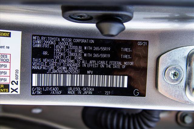 Used 2021 Lexus GX 460 Premium w/ Accessory Package AWD/4WD image 28