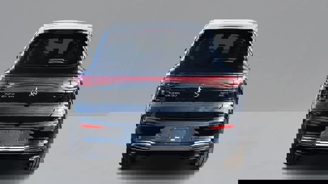 Certified 2023 Mercedes-Benz EQS 580 4MATIC SUV image 6