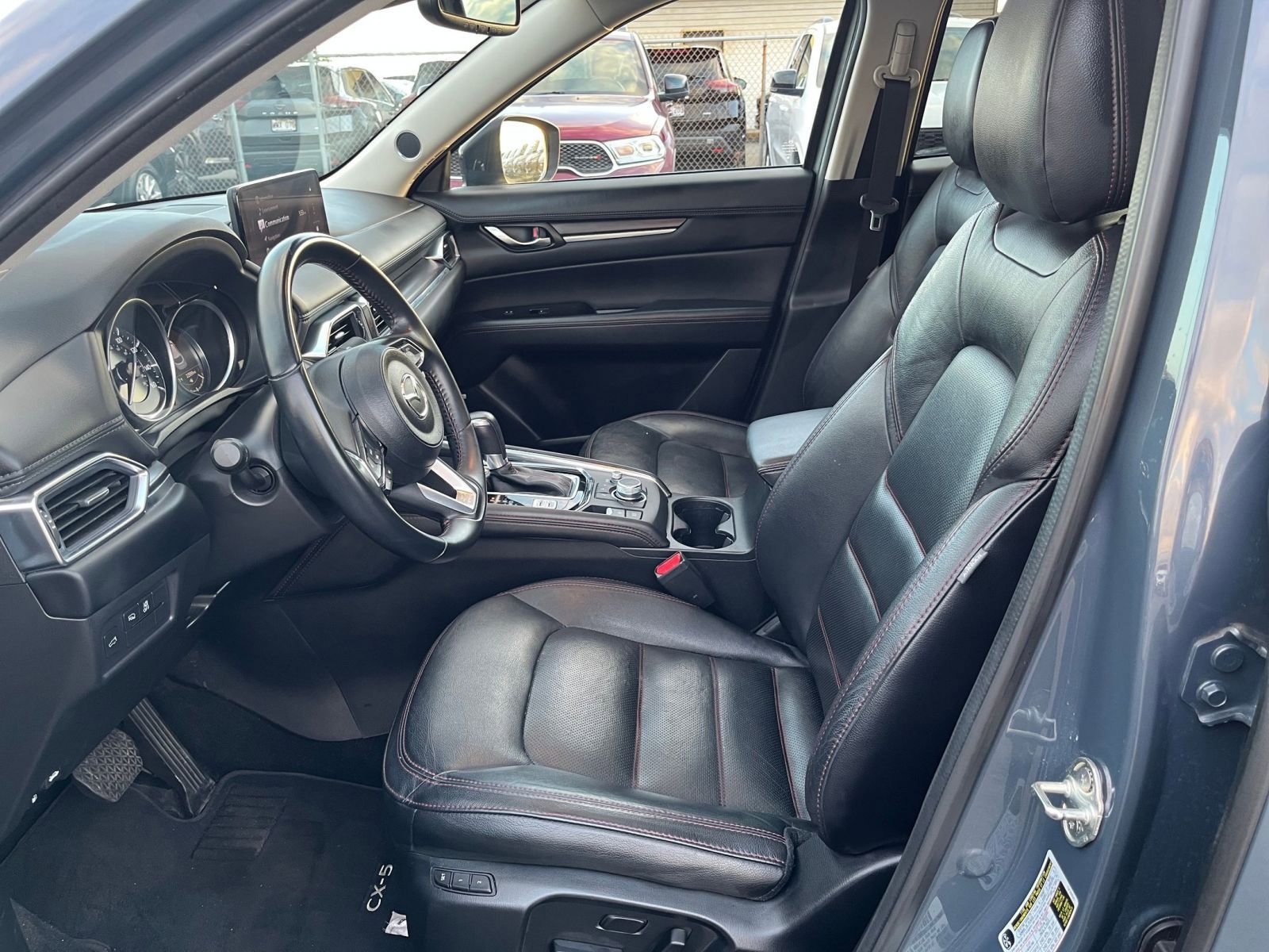 Used 2024 MAZDA CX-5 Carbon Edition image 29