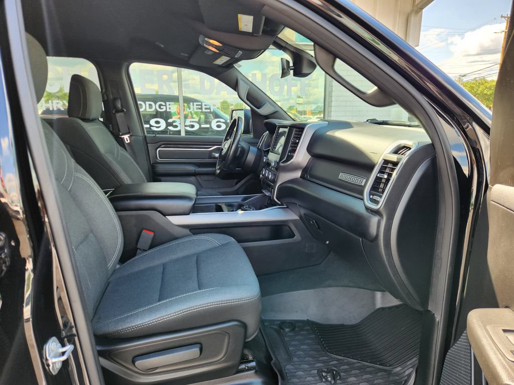 Used 2021 RAM 1500 Big Horn AWD/4WD image 10