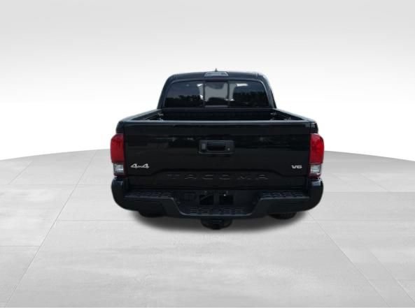 Used 2023 Toyota Tacoma SR AWD/4WD image 5