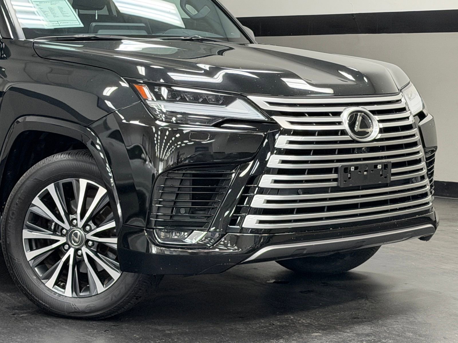 Used 2024 Lexus LX 600 4WD w/ Interior Upgrade Package image 3