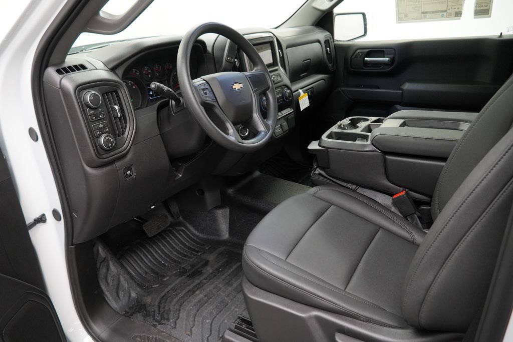 New 2026 Chevrolet Silverado 1500 W/T w/ WT Value Package AWD/4WD image 11