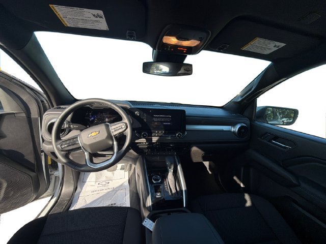 Used 2024 Chevrolet Colorado LT w/ LT Convenience Package AWD/4WD image 20