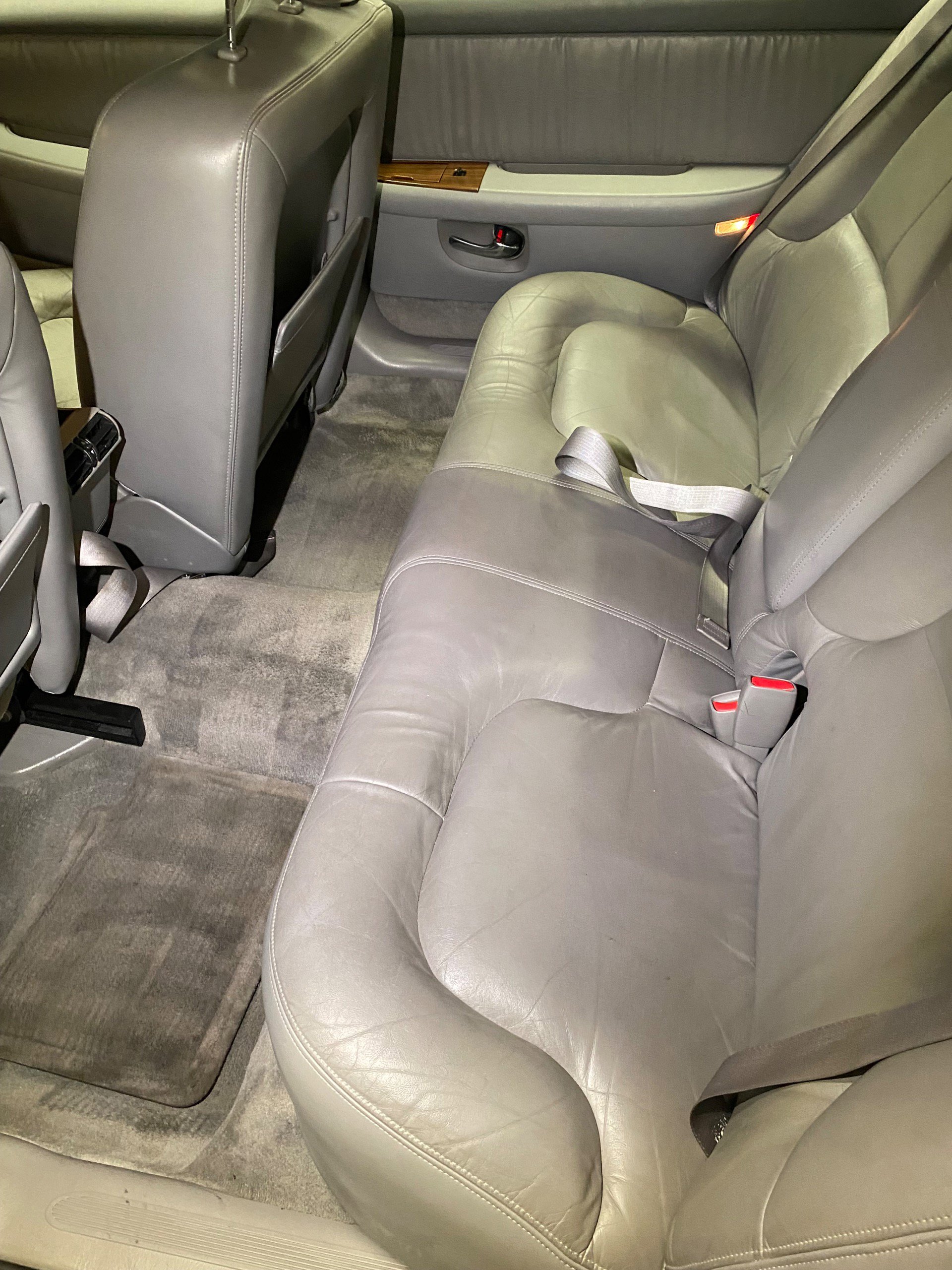 Used 2002 Buick Park Avenue FWD image 16