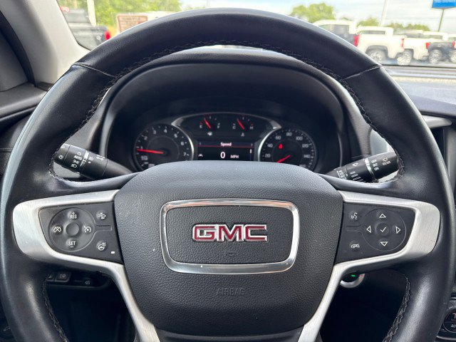 Used 2023 GMC Terrain SLT w/ Tech Package image 26