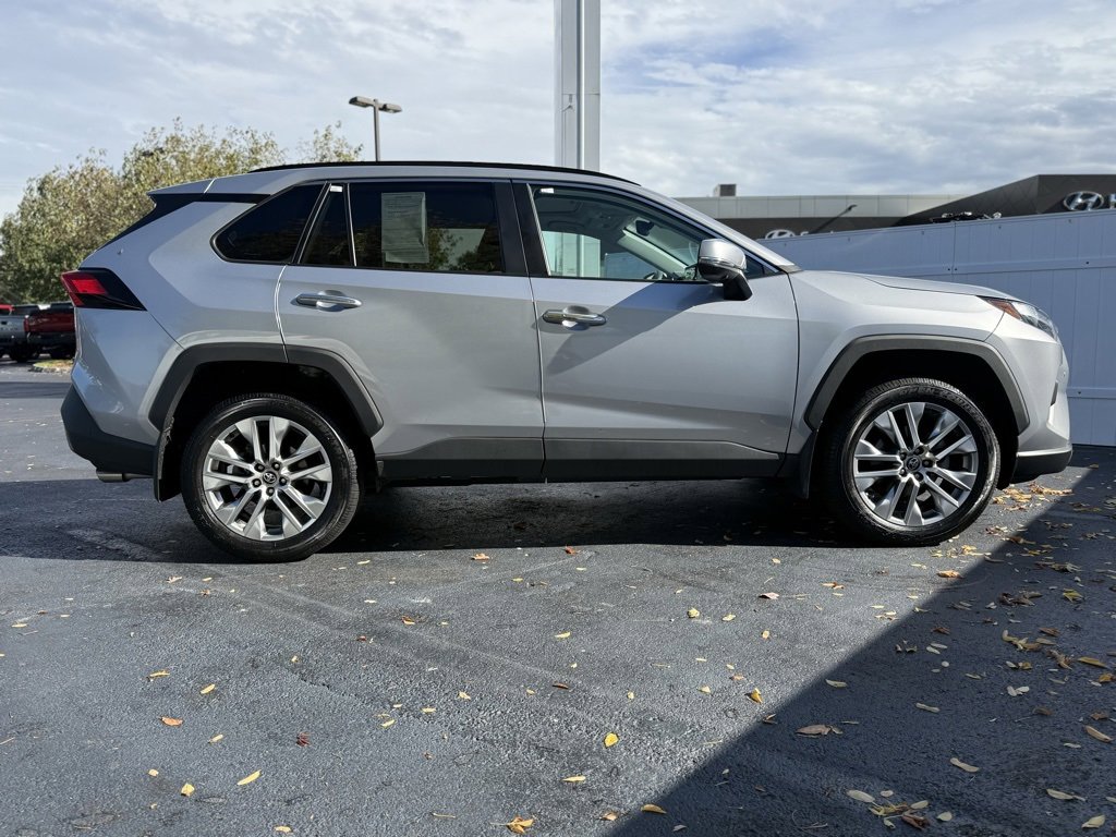 Used 2024 Toyota RAV4 Limited image 9
