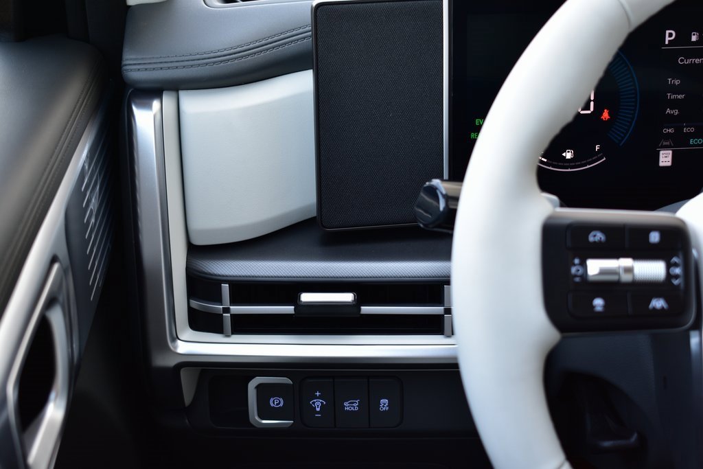 New 2026 Hyundai Santa Fe SEL image 42