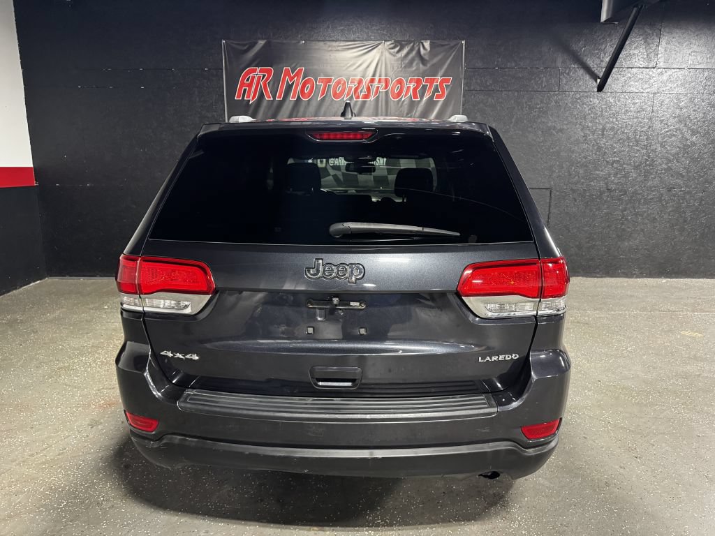 Used 2015 Jeep Grand Cherokee Laredo w/ Quick Order Package 23E AWD/4WD image 4