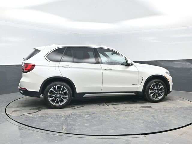 Used 2017 BMW X5 xDrive35i image 3