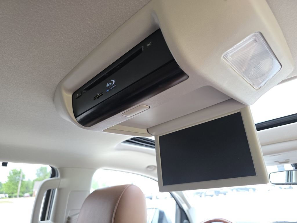 Used 2019 Toyota Sequoia Platinum AWD/4WD image 29