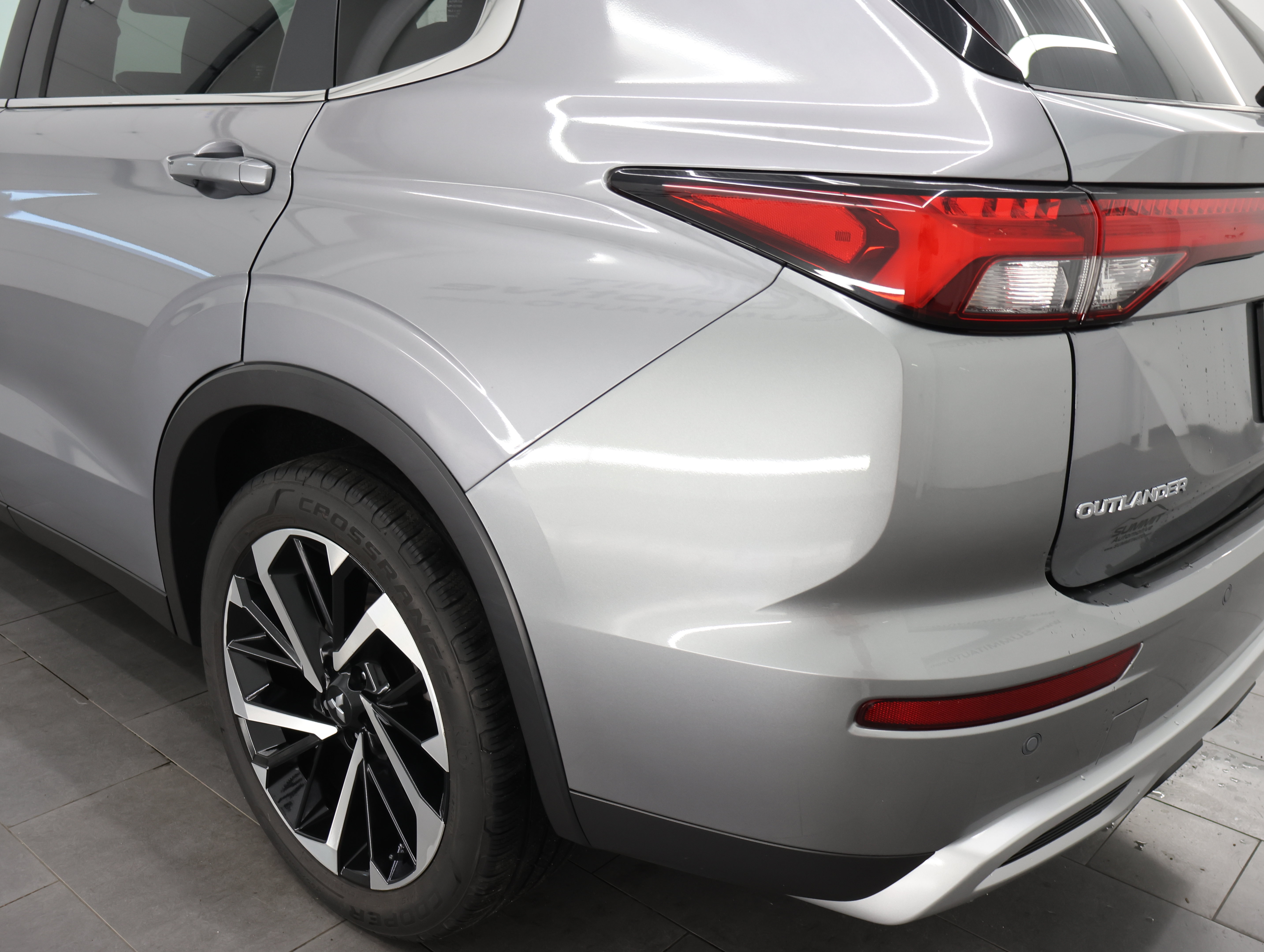 Used 2022 Mitsubishi Outlander SE AWD/4WD image 33