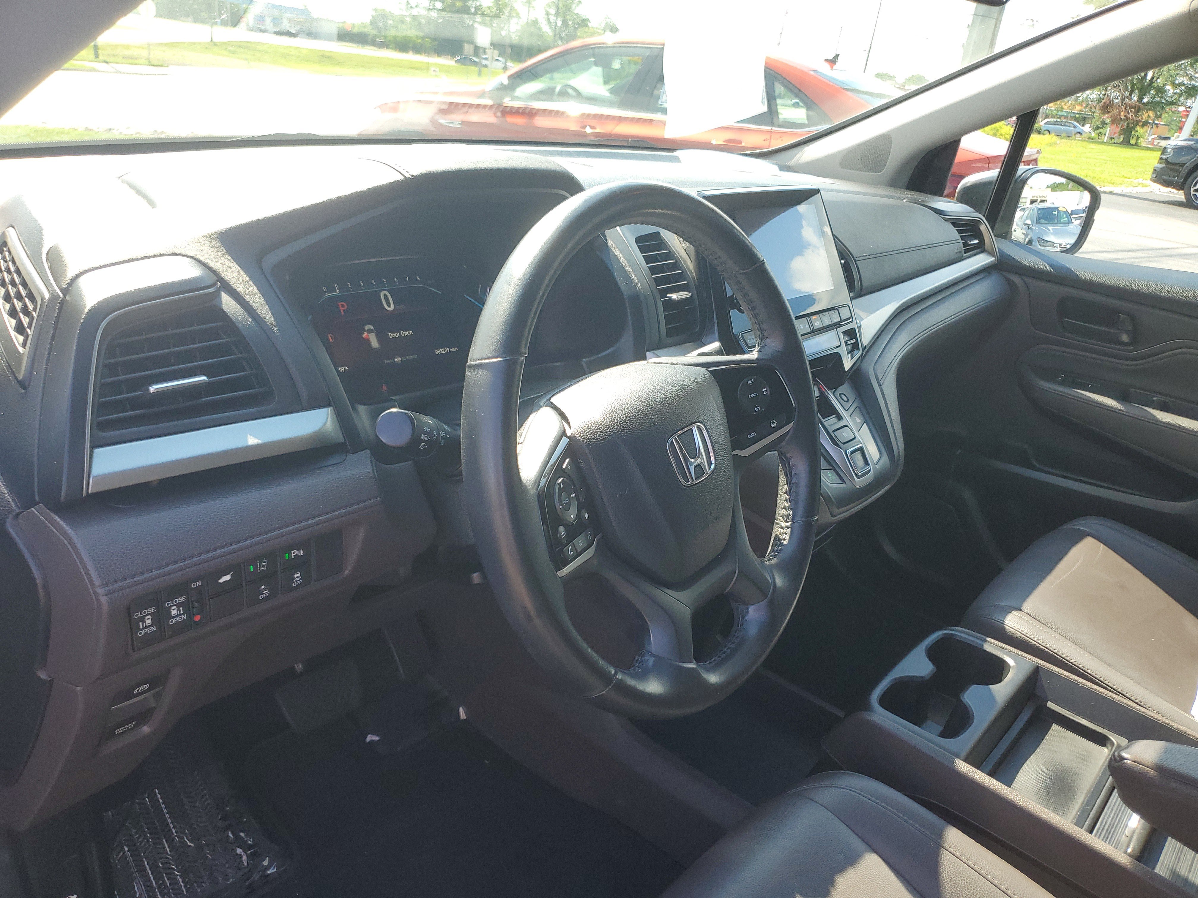 Used 2019 Honda Odyssey Touring image 19