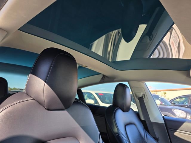 Used 2019 Tesla Model 3 Long Range image 13