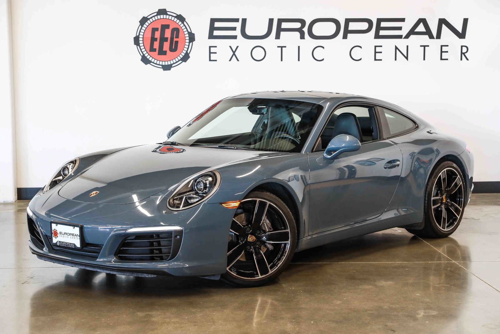 Used 2017 Porsche 911 Carrera image 5