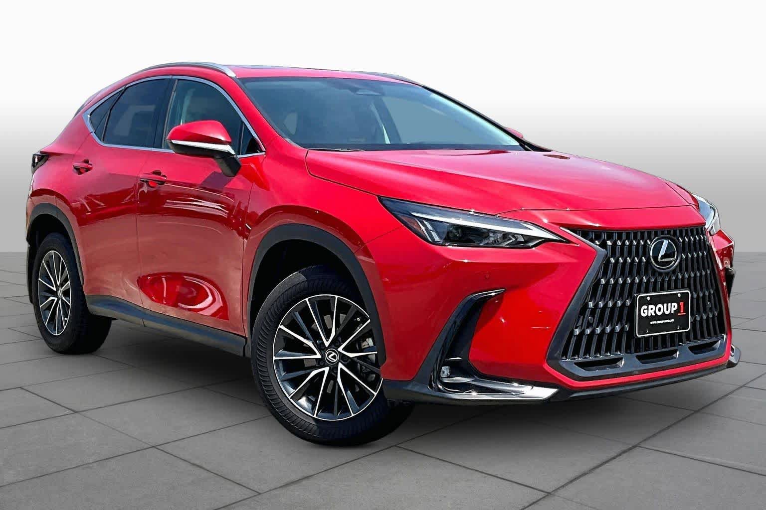 Used 2024 Lexus NX 250 FWD image 3