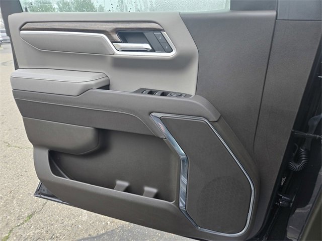 New 2026 GMC Sierra 1500 SLE w/ Preferred Package image 24