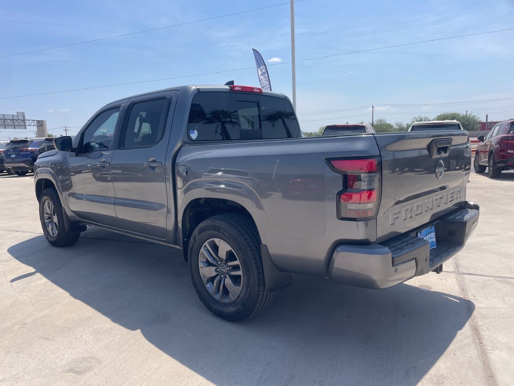 Certified 2025 Nissan Frontier SV w/ SV Convenience Package AWD/4WD image 3