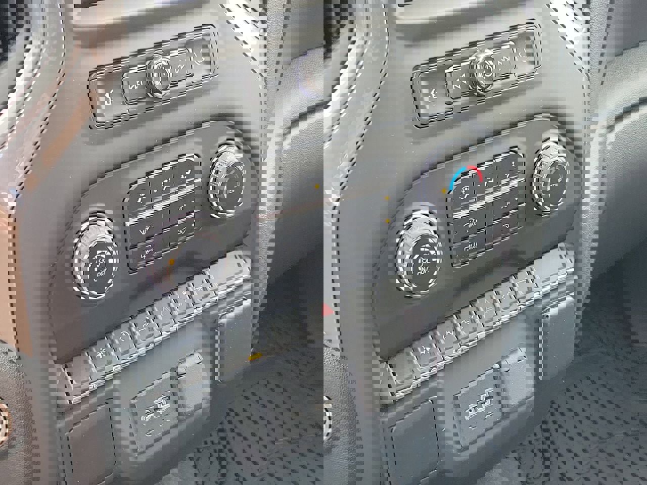 Used 2023 Chevrolet Silverado 1500 Custom image 25