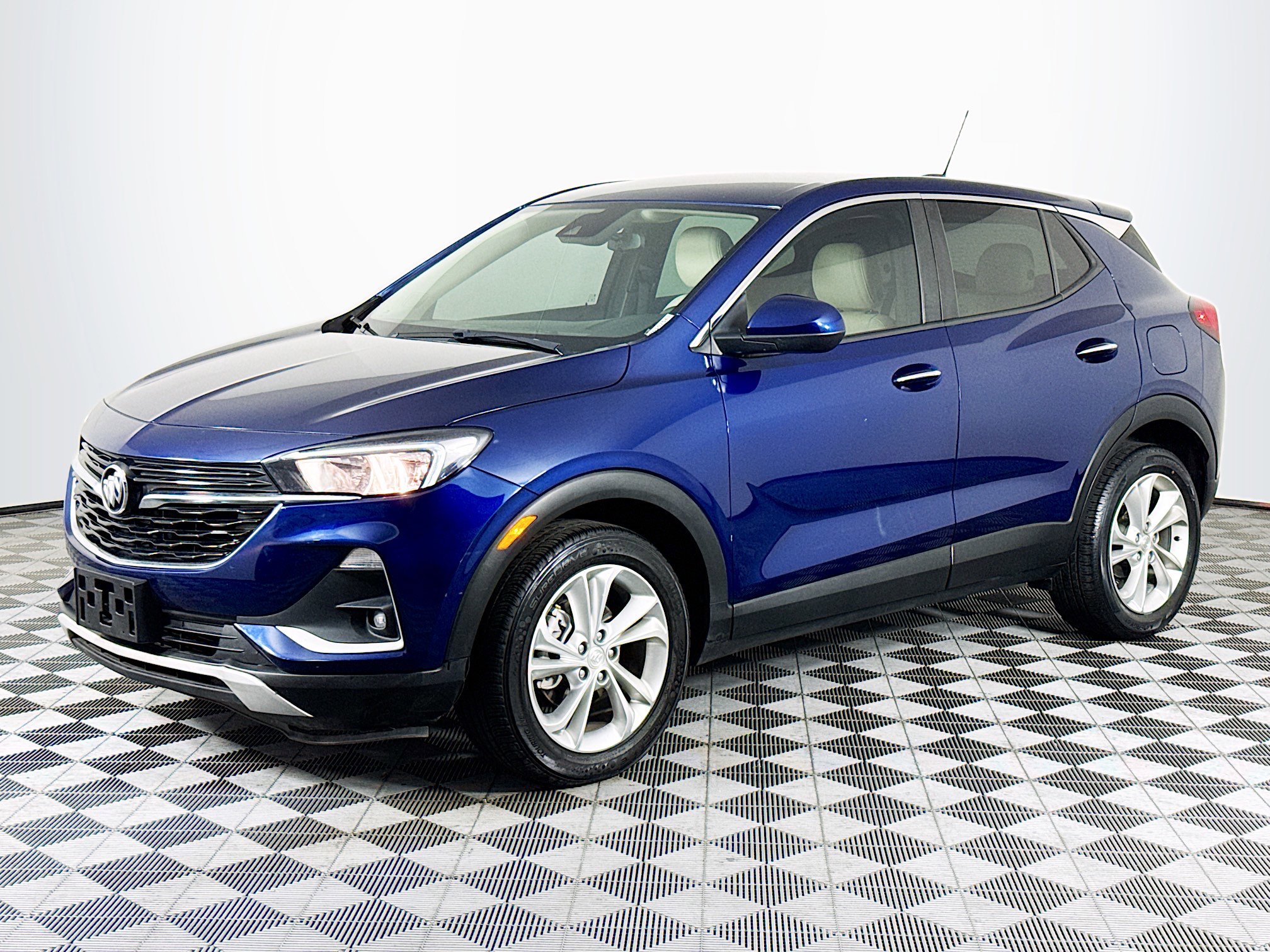 Used 2022 Buick Encore GX Preferred image 4