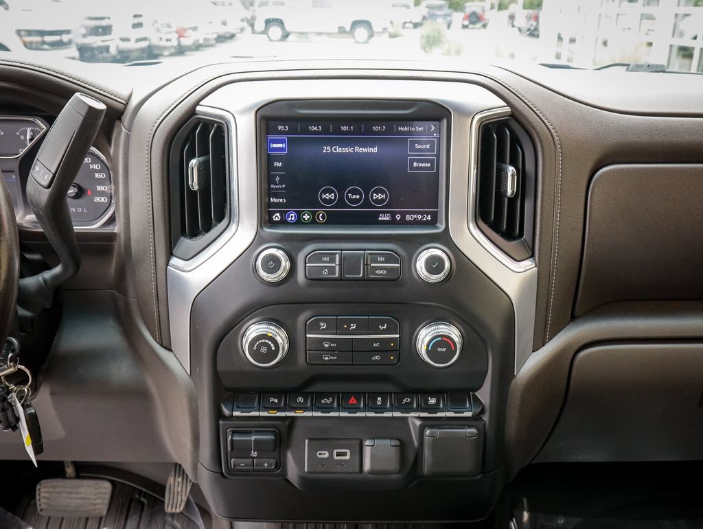 Used 2021 GMC Sierra 1500 SLE w/ Remote Start Package AWD/4WD image 18
