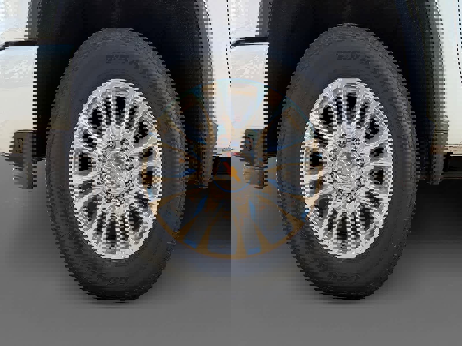 Used 2021 Chevrolet Silverado 3500 High Country image 16