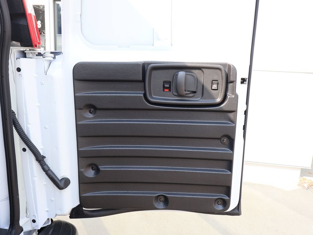 New 2026 Chevrolet Express 2500 w/ Enhanced Convenience Package RWD image 19