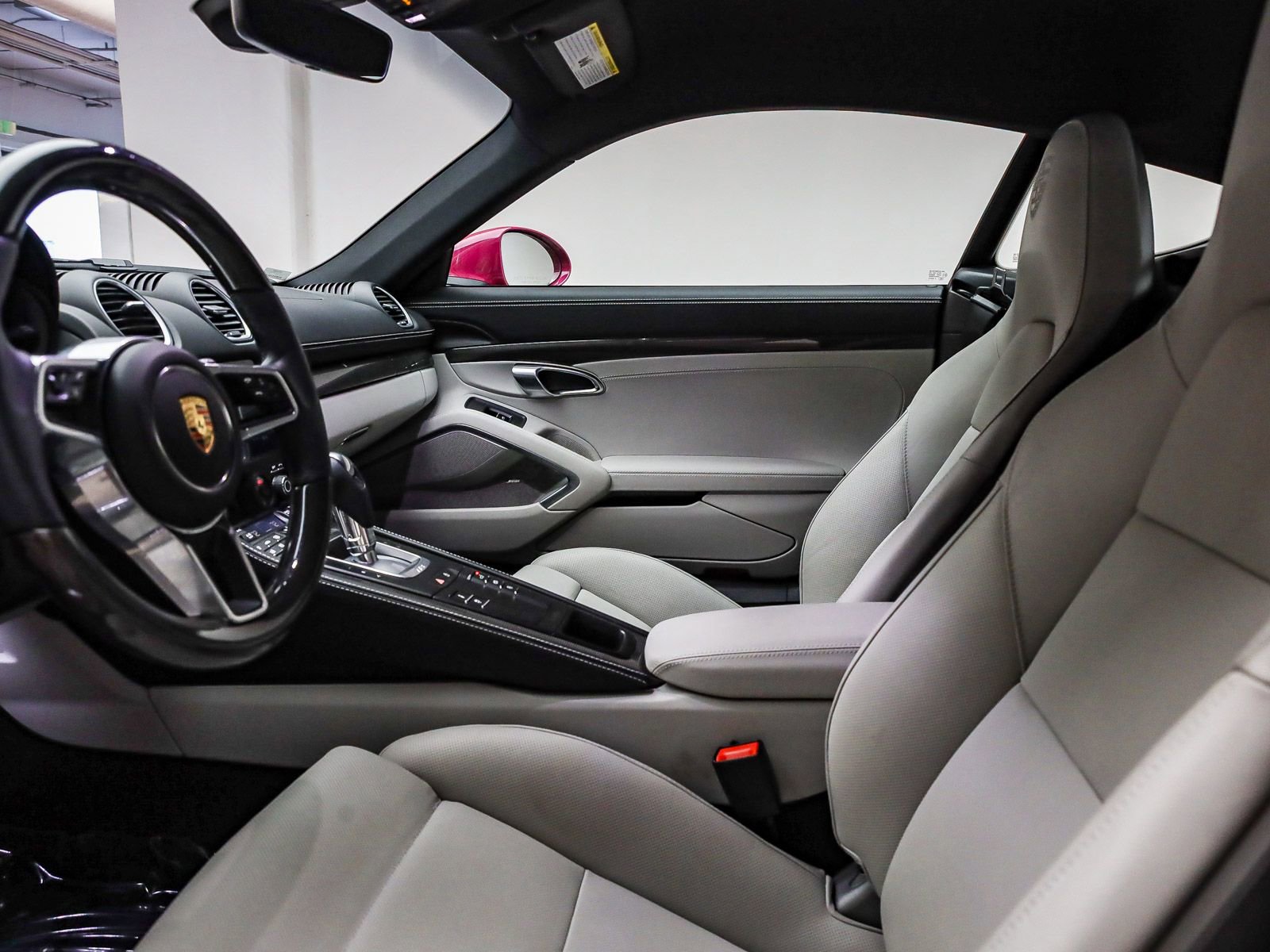 Used 2025 Porsche 718 Cayman S image 14